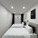 Westley Taksim 4*